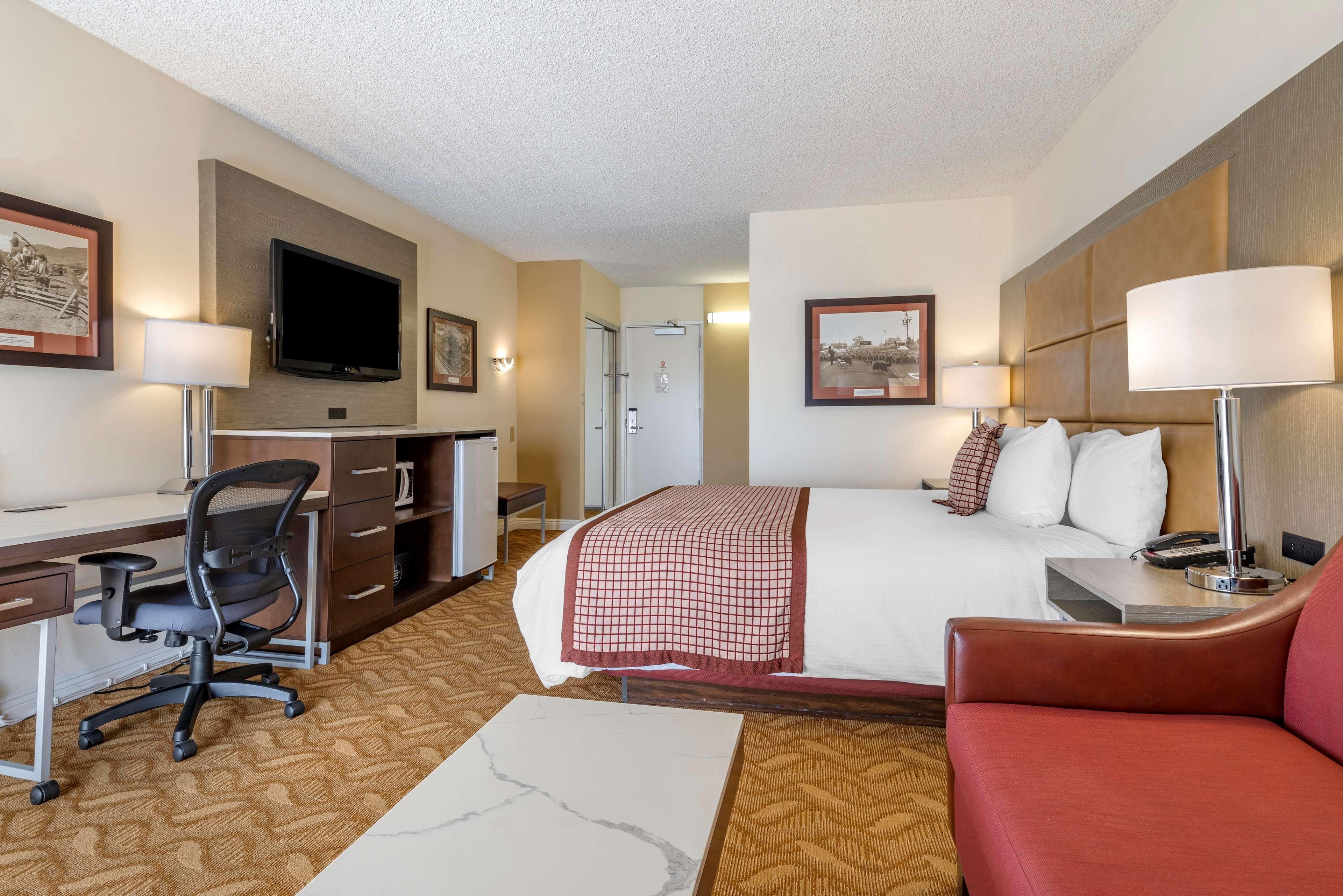 Best Western Plus Thousand Oaks Inn Экстерьер фото